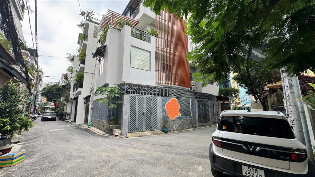 Bán nhà mới đẹp 4 tầng hxh 6m, đường giải phóng  tân bình dt 3.7x15m, 11.5 tỷ tl