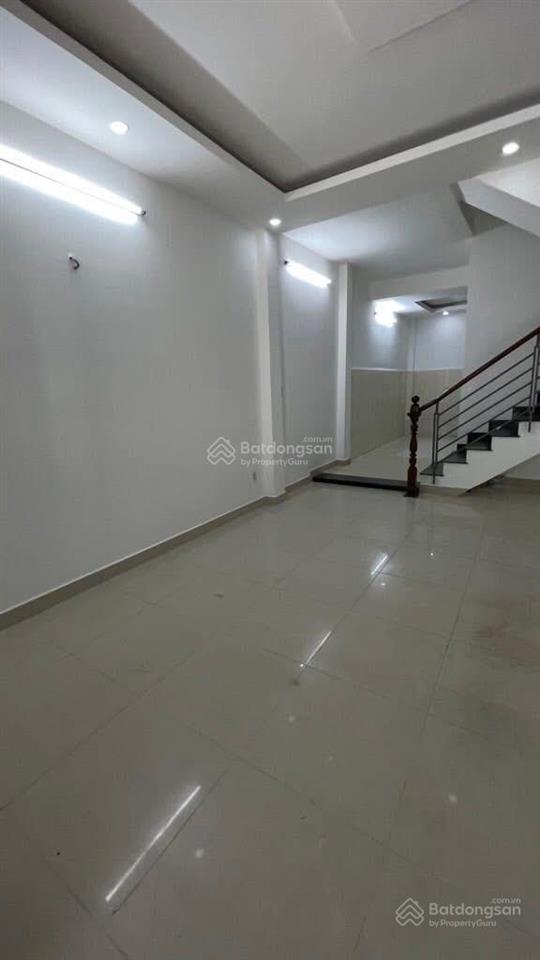 Bán gấp  trường chinh, tây thạnh, tân phú. giảm sâu 400 triệu