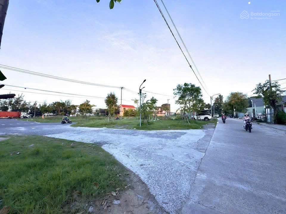 Tôi chính chủ cần bán lô mặt tiền view biển nguyễn tất thành, hòa minh, liên chiểu