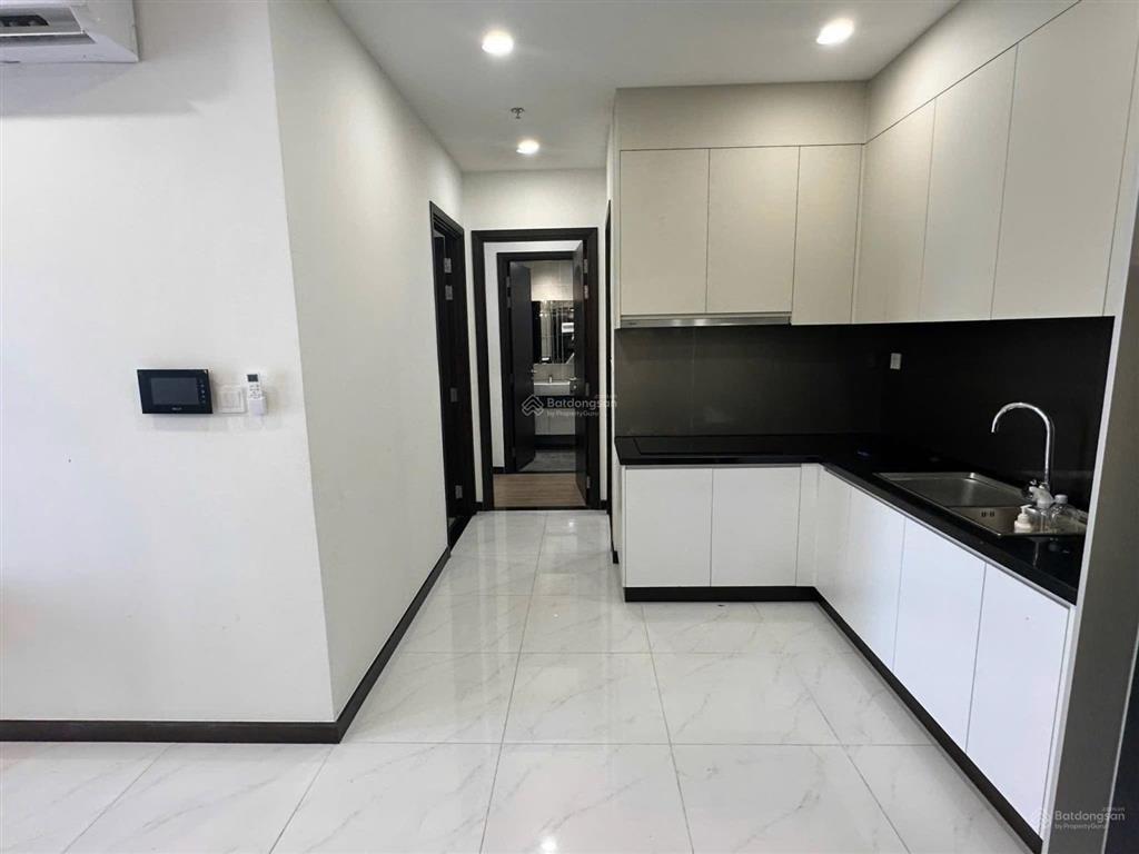 Cô loan cần bán gấp căn hộ lữ gia plaza 1tỷ650tr dt 73m2 2pn/2wc fnt shr