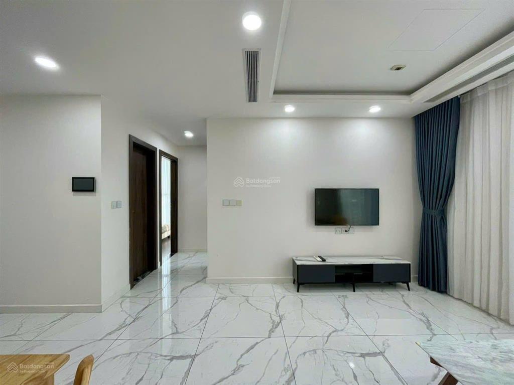 Cô liên cần bán nhanh căn hộ thuận việt quận 11 dt 70m2 2pn/2wc, full nt, shr