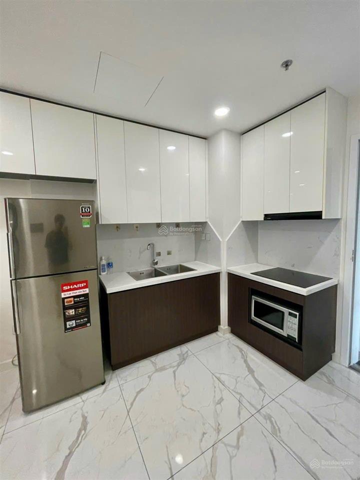 Cô liên cần bán nhanh căn hộ thuận việt quận 11 dt 70m2 2pn/2wc, full nt, shr