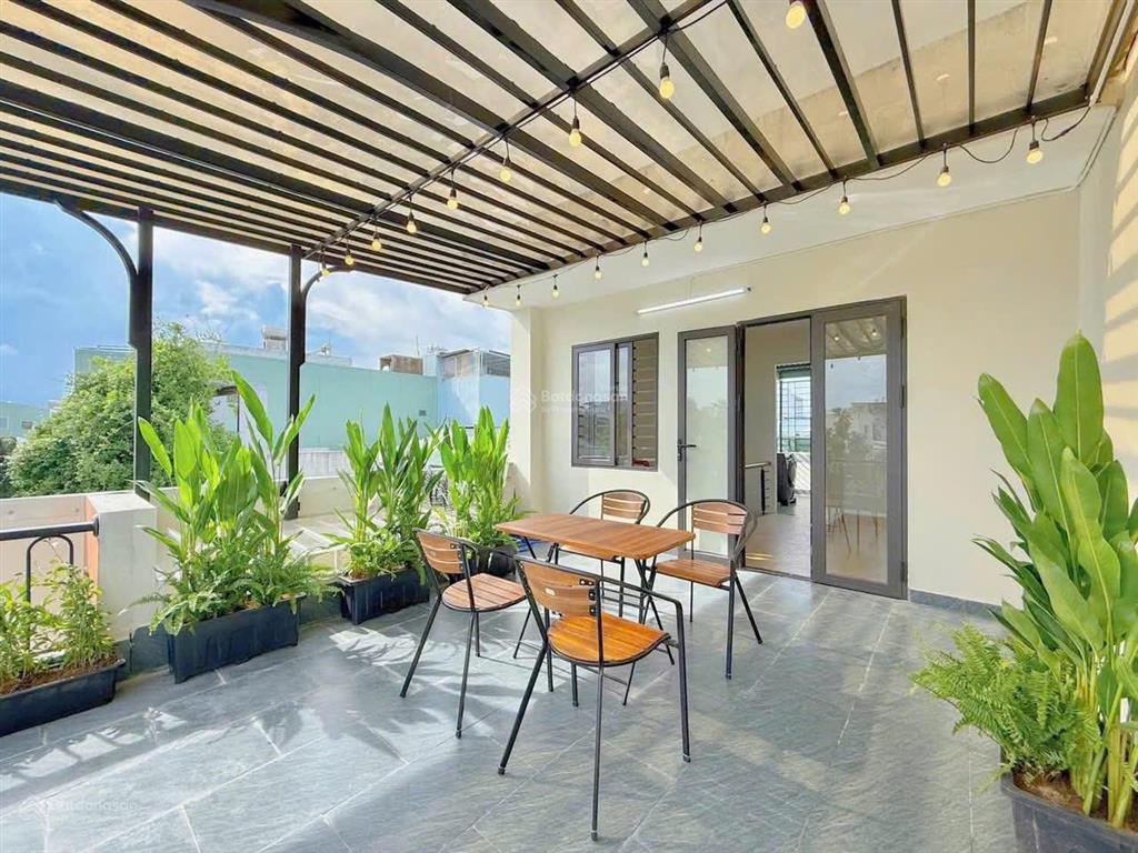 Cần bán gấp nhà ngộp võ oanh, giá sập sàn 1,8 tỷ sổ hồng riêng