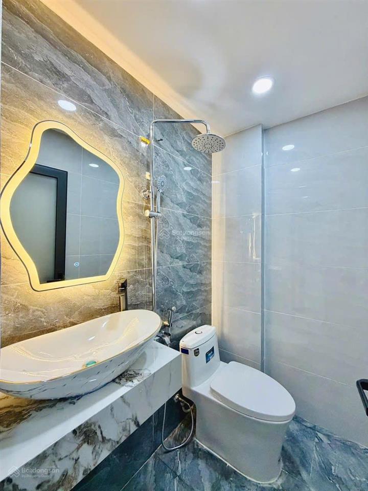 Chỉ 2,88 tỷ mua ngay nhà hẻm xe hơi 1 sẹc đinh bộ lĩnh  p14 bình thạnh