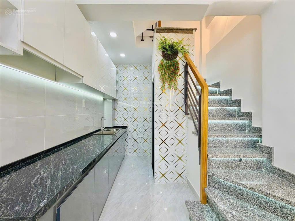 Chỉ 2,88 tỷ mua ngay nhà hẻm xe hơi 1 sẹc đinh bộ lĩnh  p14 bình thạnh