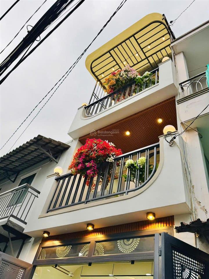 Chỉ 2,88 tỷ mua ngay nhà hẻm xe hơi 1 sẹc đinh bộ lĩnh  p14 bình thạnh