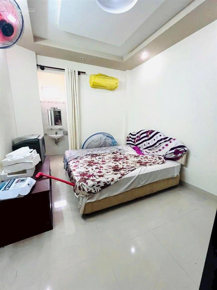 Nhà 4 tầng, sát mặt tiền, 74m2 đất (3.3x22m), nở hậu phạm thế hiển p4 q8