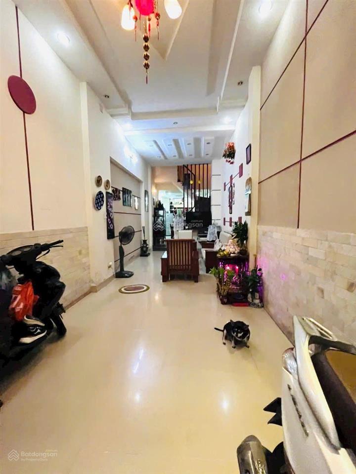 Nhà 4 tầng, sát mặt tiền, 74m2 đất (3.3x22m), nở hậu phạm thế hiển p4 q8
