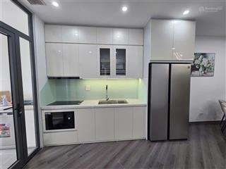 Cần tiền bán gấp căn hộ chung cư 30t nam trung yên cầu giấy 76m 3n2w full đồ nhỉnh 6 tỷ sổ đỏ