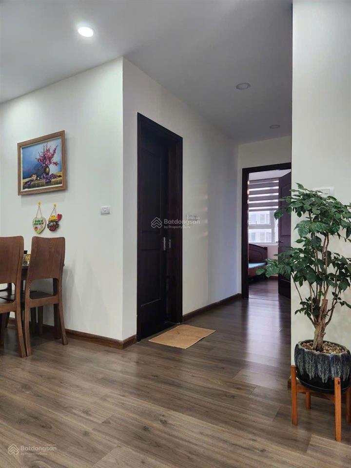 Bán gấp căn góc chung cư a10 nam trung yên nguyễn chánh cầu giấy 98m 3n2w sổ đỏ slot ô tô nhỉnh 9ty