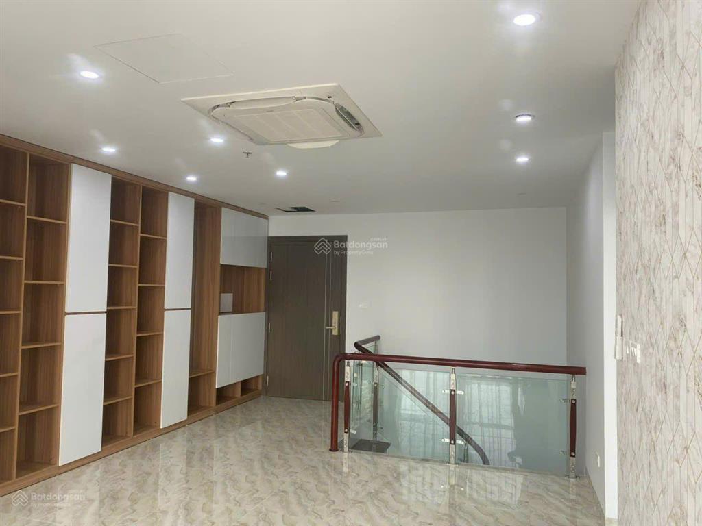 Bán căn duplex như ảnh chung cư vinhomes west point đỗ đức dục mỹ đình 136m 3n2w, sổ đỏ nhỉnh 15 tỷ