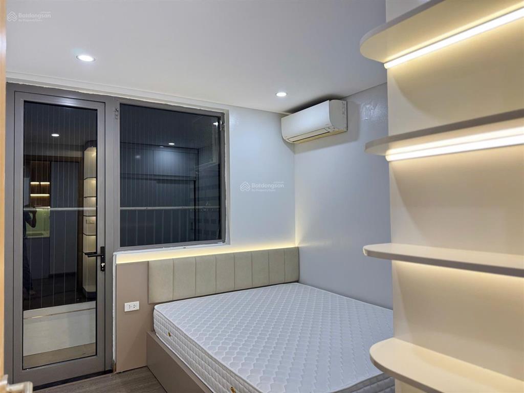 Cần tiền bán gấp chung cư 24t hoàng đạo thuý, cầu giấy 162m 3n2w full nội thất 11,xtỷ  0915 394 ***