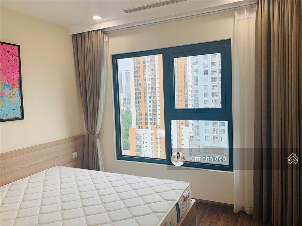 Cần tiền bán gấp chung cư golden pack phạm văn bạch 119m 3n2w full nội thất như hình nhỉnh 14 tỷ