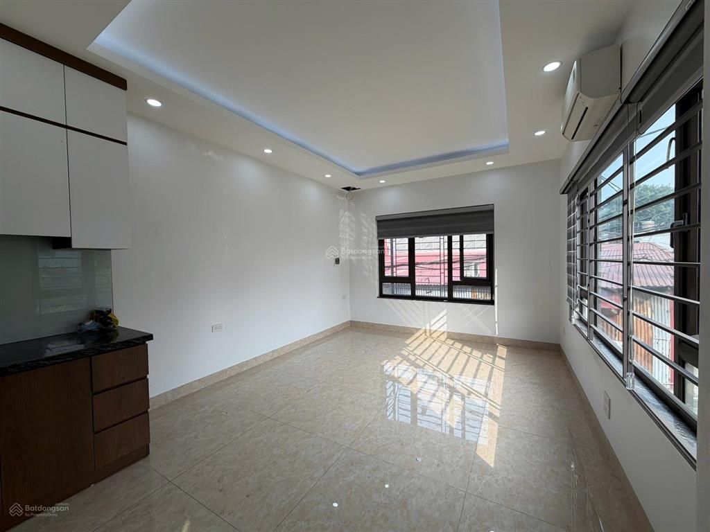 Nhà riêng 4pn, 4wc, 35m2 tại cự khối , long biên, hà nội, giá 8 tỷ vnd