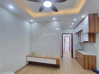 Chính chủ bán căn hộ 42m2 chung cư đại thanh, hđmb, 1 ngủ, full đồ đẹp, giá 2,53 tỷ có tl
