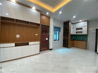 Yên lộ lô góc 2 thoáng 5 tầng ô tô đỗ cửa khai thác dòng tiền mạnh