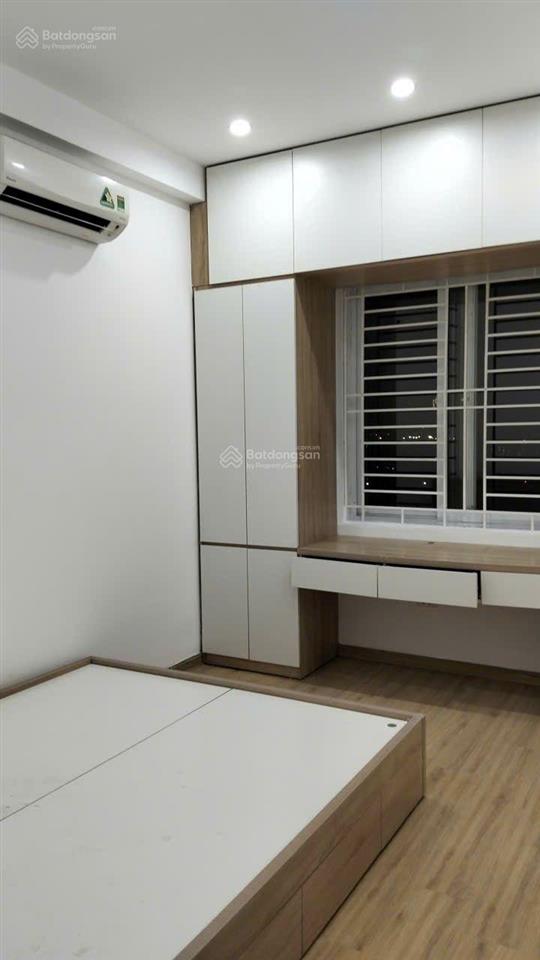 Bán căn hộ 84m2 việt hưng  3ngủ. full nội thất. không khí trong lành. giá hơn 5tỷ