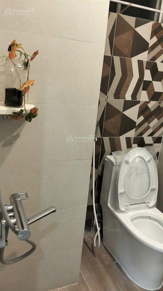 Bán căn hộ 84m2 việt hưng  3ngủ. full nội thất. không khí trong lành. giá hơn 5tỷ