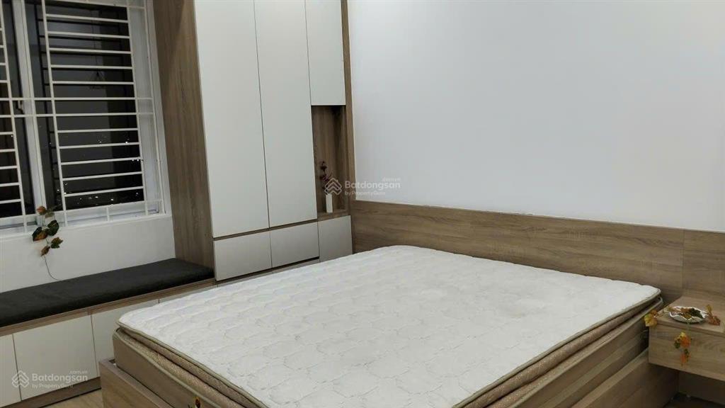 Bán căn hộ 84m2 việt hưng  3ngủ. full nội thất. không khí trong lành. giá hơn 5tỷ