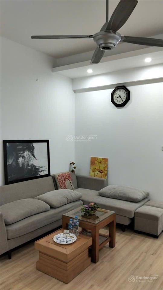 Bán căn hộ 84m2 việt hưng  3ngủ. full nội thất. không khí trong lành. giá hơn 5tỷ