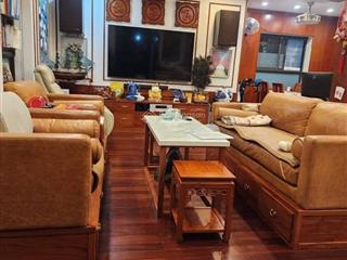 Siêu phẩm! kđt việt hưng  105m2. phòng khách siêu rộng. giá hơn 9tỷ. dân trí cao