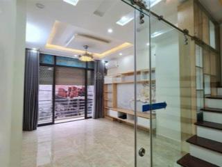 Bán nhà phân lô ô tô tránh, kinh doanh, ngõ thông, phường nghĩa đô, gần 400tr/m