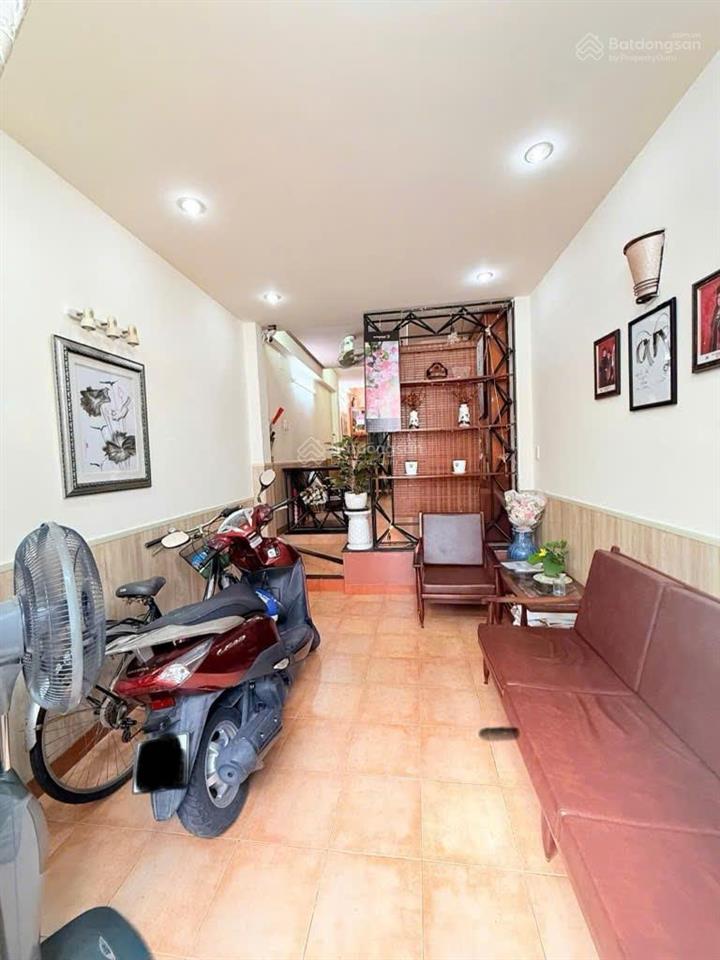 Bán nhà riêng btct 2pn, 2wc, 46m2, 9,8 tỷ tại thành thái, p 14, q10, hcm