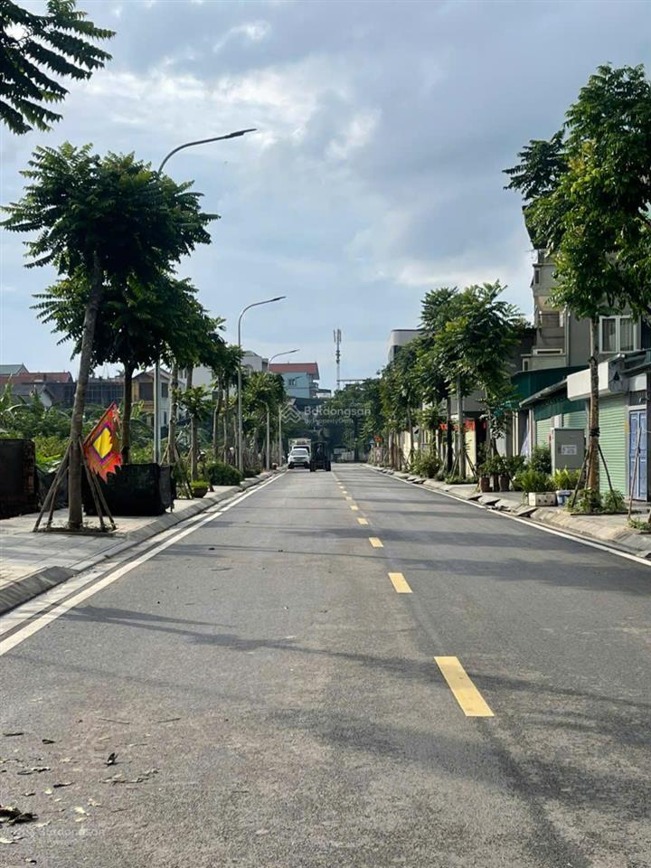 Bán đất đường 7m  vỉa hè 2 bên (thông phố xuân đỗ), cự khối, long biên 94m², 16,5 tỷ