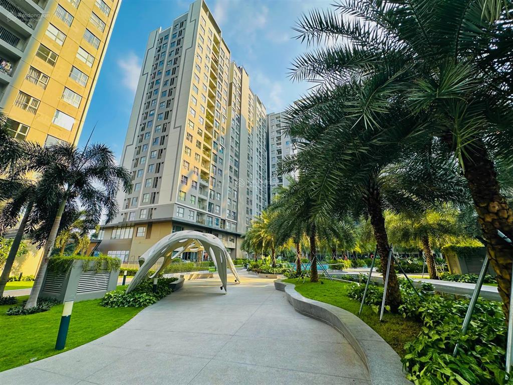 Sổ hồng bán căn 59m2 2pn  2wc hàng hiếm. view hồ bơi tháp vip d. sẵn gói nội thất westgate an gia