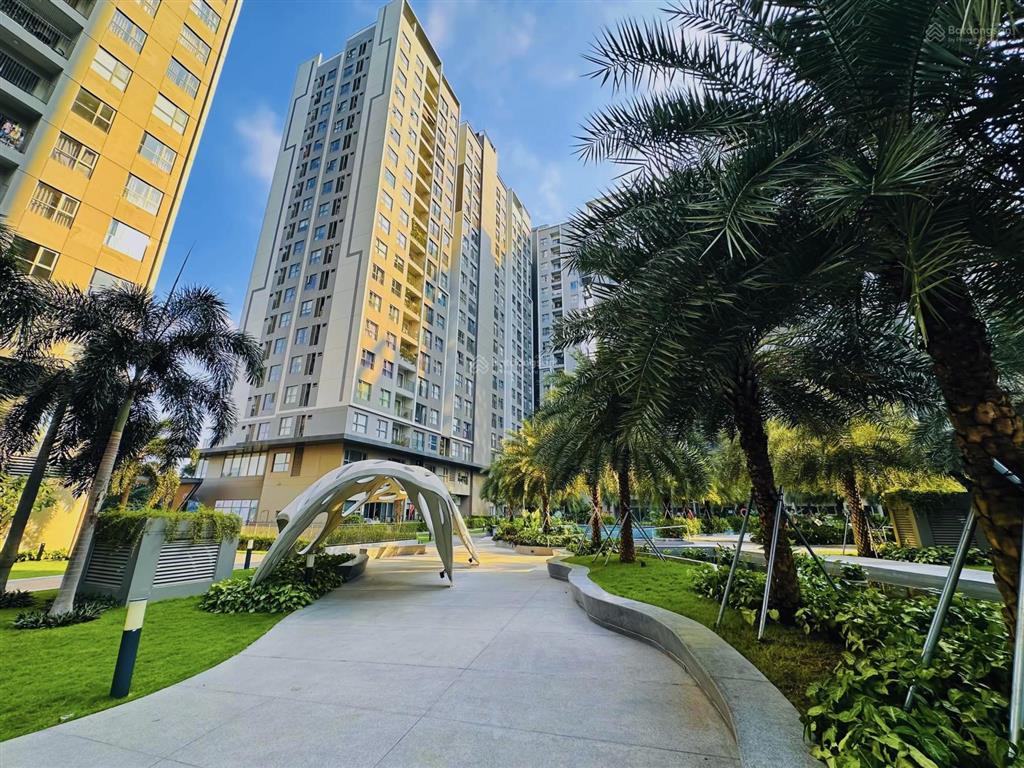 Sổ hồng sang nhượng căn góc 69m2 2pn 2wc. view hồ bơi đón gió mát. sẵn gói nội thất  0906 589 ***