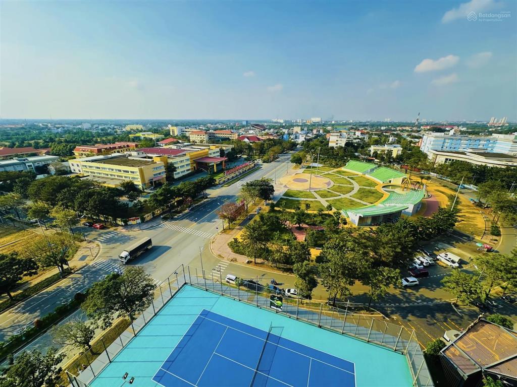 Sổ hồng sang nhượng căn góc 69m2 2pn 2wc. view hồ bơi đón gió mát. sẵn gói nội thất  0906 589 ***