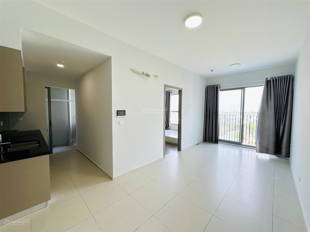 Sổ hồng bán căn 59m2 2pn 2wc tháp c + view ubnd công viên xanh mát + sẵn gói nội thất  0906 589 ***
