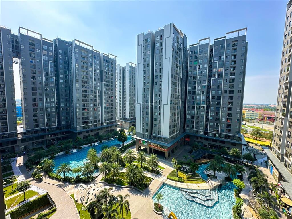 Hàng hiếm! bán căn 59m2 2pn 2wc tháp vip d view hồ bơi mát mẻ + sẵn gói nội thất đẹp  0906 589 ***