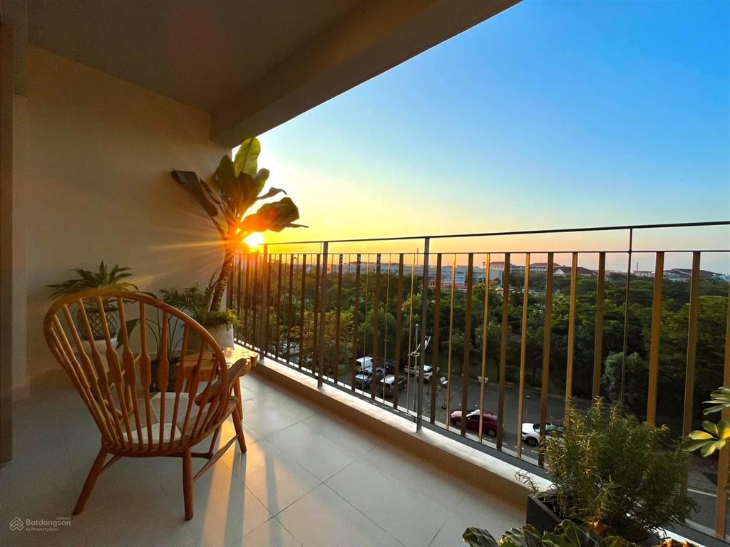 Hàng hiếm! bán căn 59m2 2pn 2wc + view ngoại khu đón gió mát + tầng trung đẹp thoáng  0906 589 ***