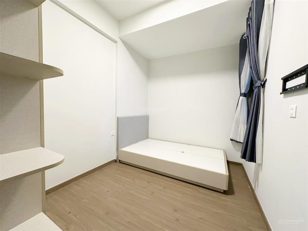 Sổ hồng bán 59m2 2pn 2wc block d + view ubnd công viên thoáng mát + sẵn gói nội thất  0906 589 ***