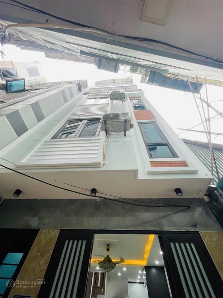 Mình cần bán nhà ở phường tây mỗ, diện tích 30m2, giá hơn 7 tỷ có thương lượng