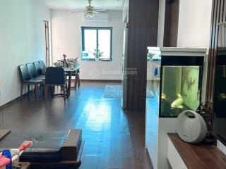 Rất hiếm, giá tốt nhà đẹp ở luôn tt cầu giấy 3 ngủ, giá chào chỉ 4.18 tỷ.  0985 709 ***.