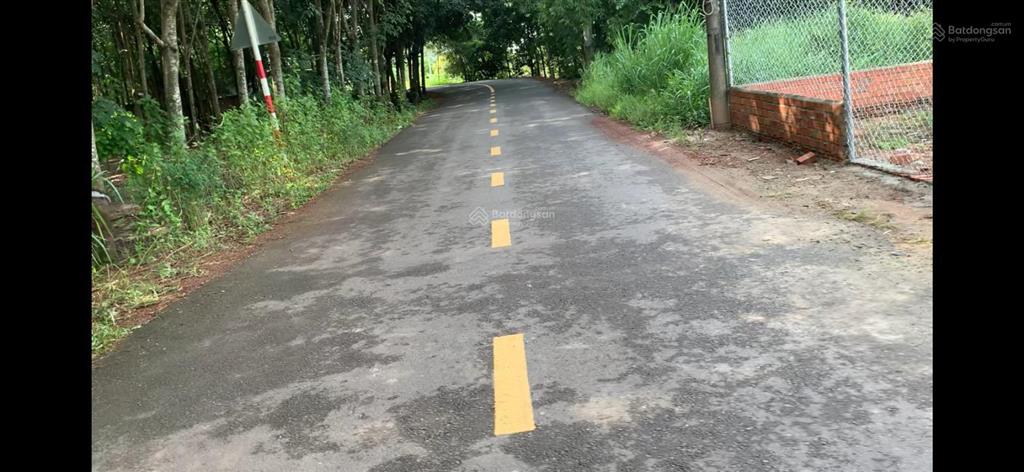 Kẹt tiền cần bán gấp đất mặt tiền