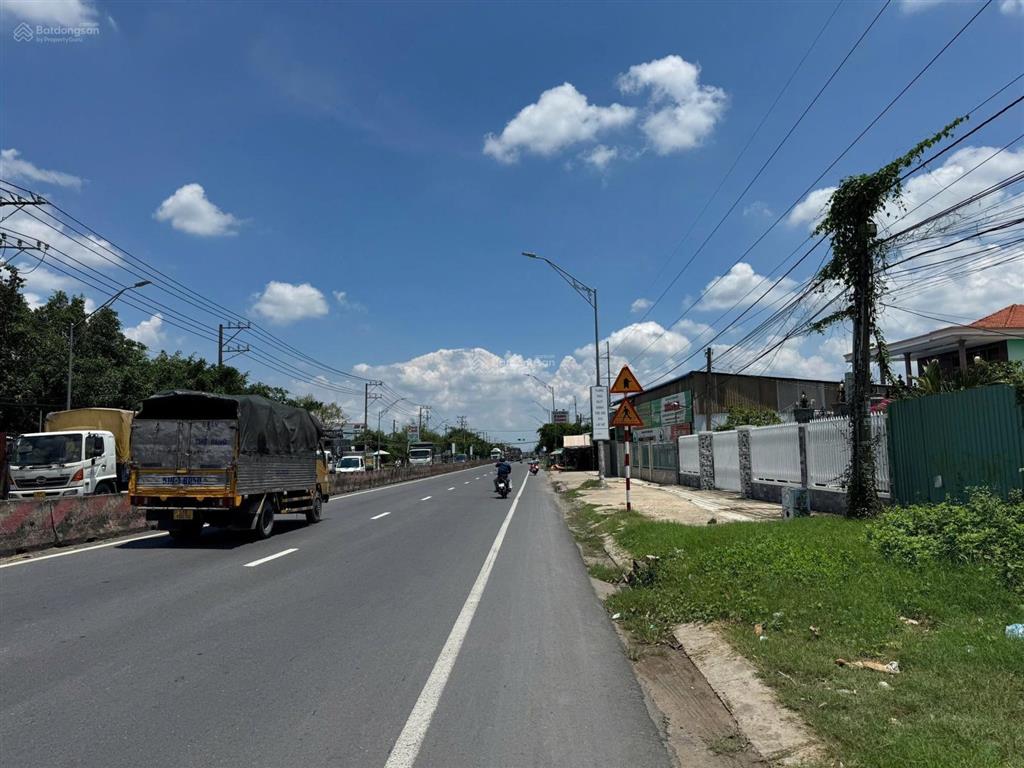 Ngân hàng thanh lý bán đất mặt tiền đường quốc lộ 1a, tp tân an, long an