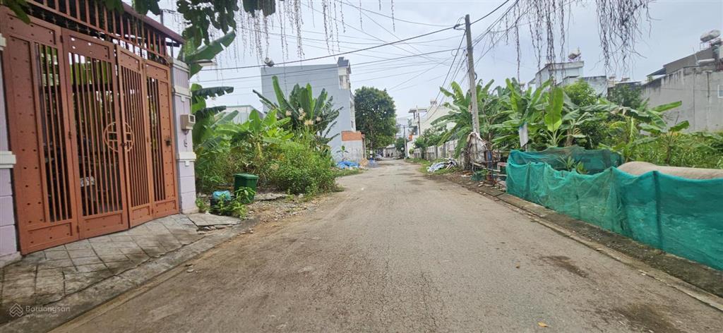 2.000m2 đất phân lô 4 mặt tiền trường thạnh, q9