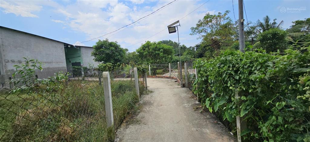 34m ngang đất xây dựng dãy trọ cách kcn ttc 1,5km.