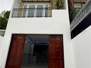 Bán nhà mặt tiền phường thảo điền, diện tích 4,5m x 20m, ô tô vào tới nhà.