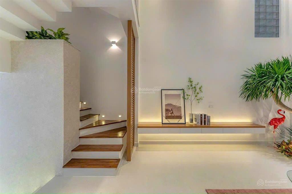 Bán nhà hẻm 2 ô tô tránh nhau nguyễn gia trí, phường 25, bình thạnh, 10m x 11m 3 tầng giá chưa 25t
