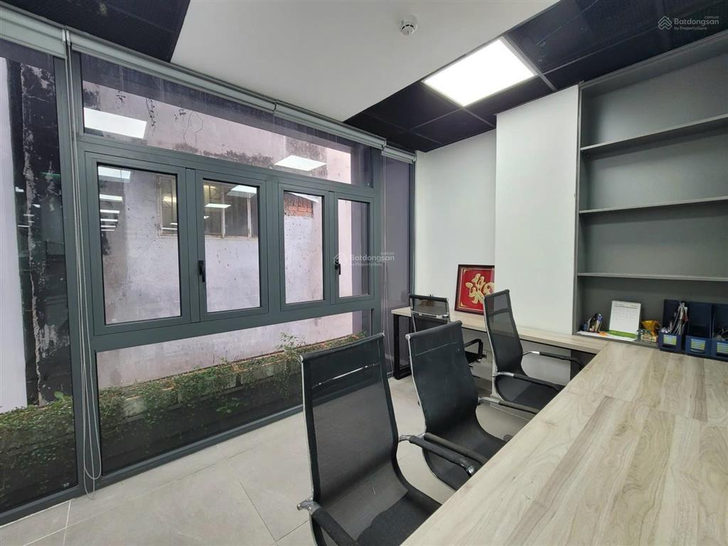 Bán tòa nhà mặt phố đang có hợp đồng thuê doanh thu hơn 2,6tỷ/năm 160m2, vuông vức, hầm 7 tầng