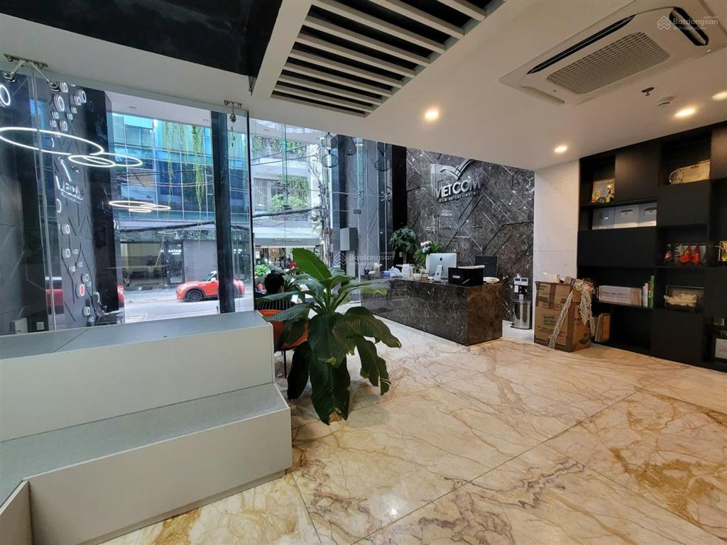 Bán tòa nhà mặt phố đang có hợp đồng thuê doanh thu hơn 2,6tỷ/năm 160m2, vuông vức, hầm 7 tầng