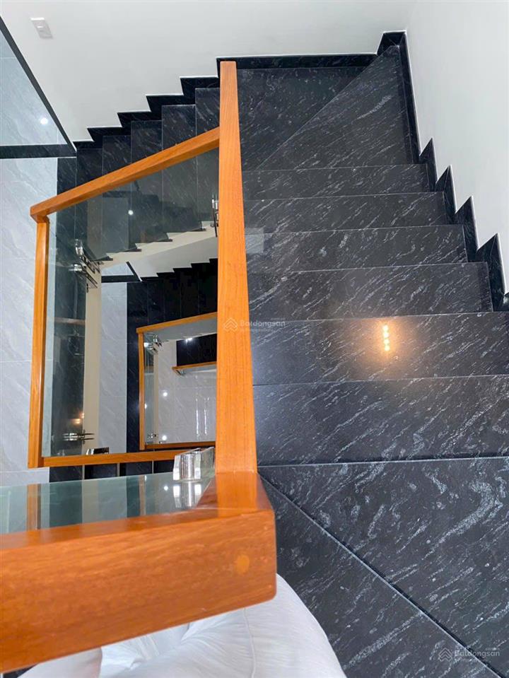 Cần bán nhà riêng xây mới 5mx17m, 1 trệt 3 lầu, nguyễn thị sóc, bà điểm, hóc môn