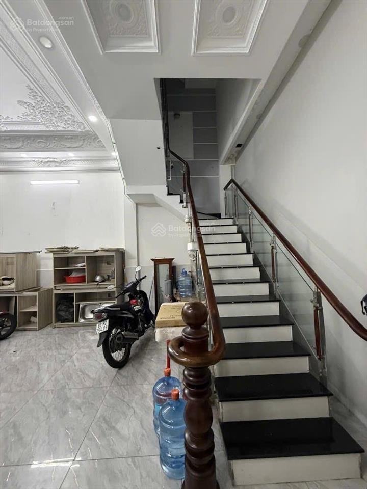 Siêu phẩm cực hiếm lâm văn bền  ngang 6m  dòng tiền 50tr  chỉ 12t