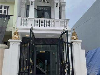 Chính chủ cần bán căn nhà đường trịnh như khuê  sổ hồng riêng