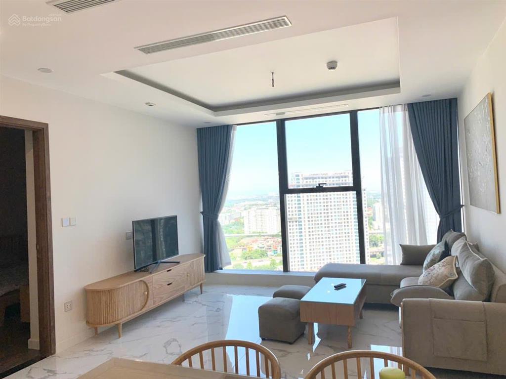 Giá tốt  bán nhanh căn 3 ngủ/95m2sunshine city, tầng đẹp, full đồ sang tên ngay. 0966 286 ***