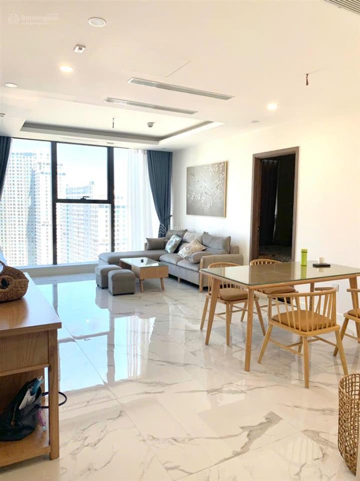 Giá tốt  bán nhanh căn 3 ngủ/95m2sunshine city, tầng đẹp, full đồ sang tên ngay. 0966 286 ***